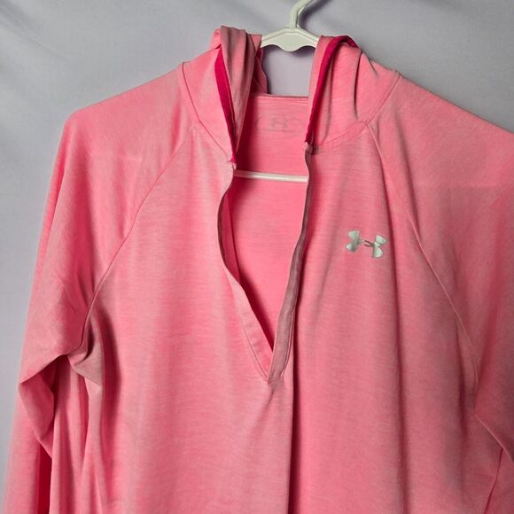 Under Armour Women's Hooded Sweatshirt Medium‎ Pink Long Sleeve 100% Polyester - Picture 9 of 16